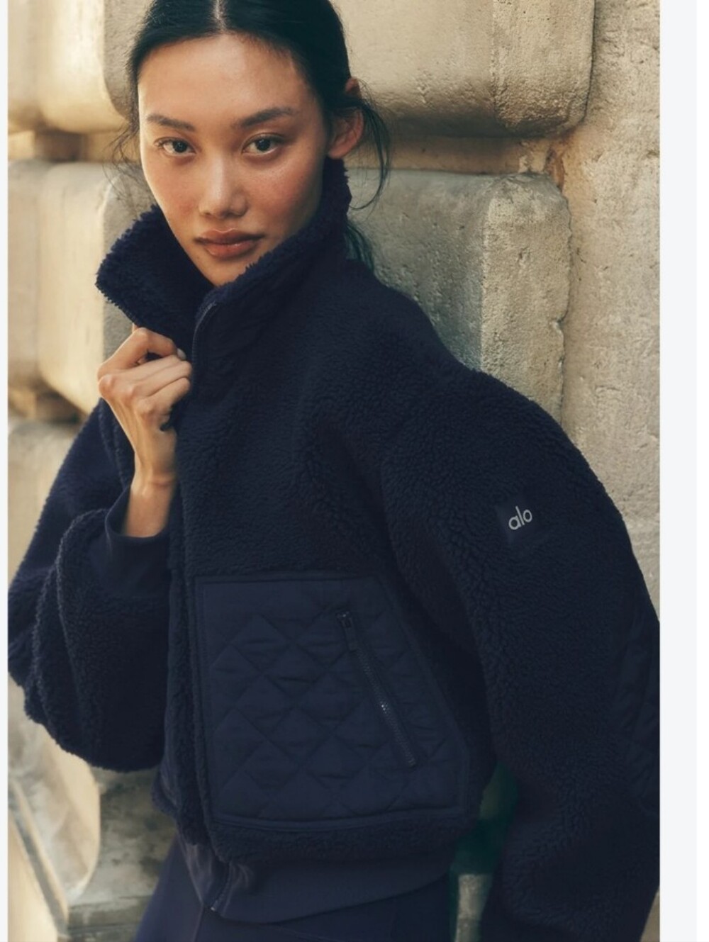 ALO Yoga navy blue sherpa and quilted details cropped bomber jacket